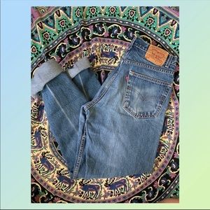 ‼️Vintage Levi 505 mom jeans‼️